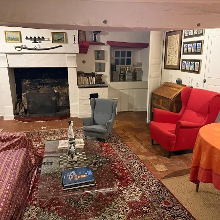 Maison Au Coeur Chenille-change, Village De Charme Ferienhaus Chenillé-Changé